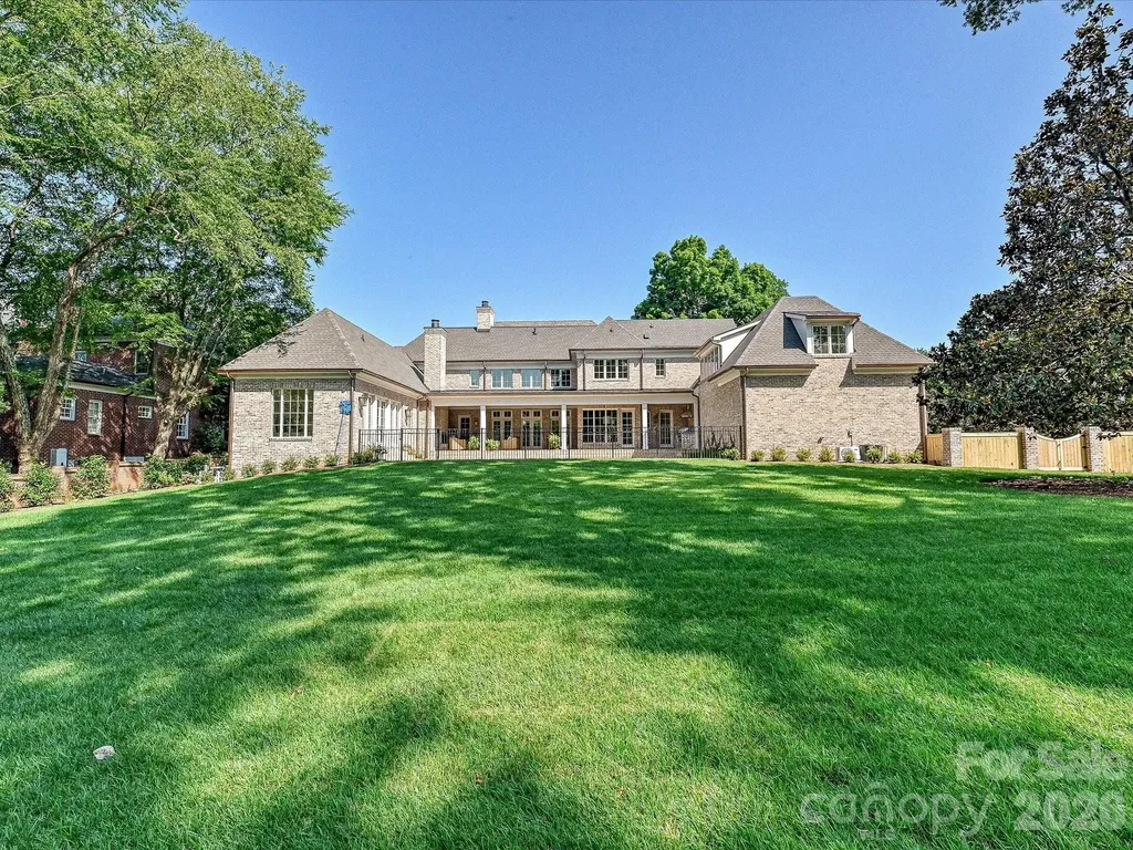 3701 Pelham Lane Charlotte NC 28211