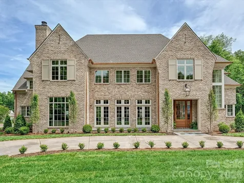 3701 Pelham Lane Charlotte NC 28211