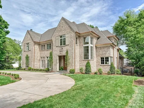 3701 Pelham Lane Charlotte NC 28211