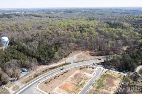 7821 The Plaza Extension Charlotte NC 28215