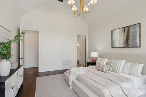 444 Hunter Lane Charlotte NC 28211