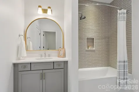 444 Hunter Lane Charlotte NC 28211