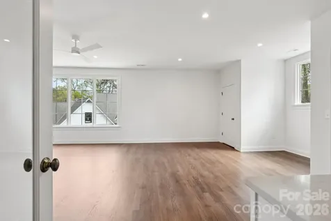 444 Hunter Lane Charlotte NC 28211