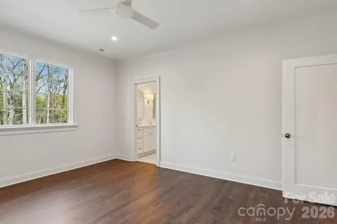444 Hunter Lane Charlotte NC 28211