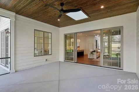 444 Hunter Lane Charlotte NC 28211