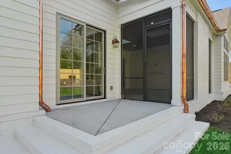 444 Hunter Lane Charlotte NC 28211