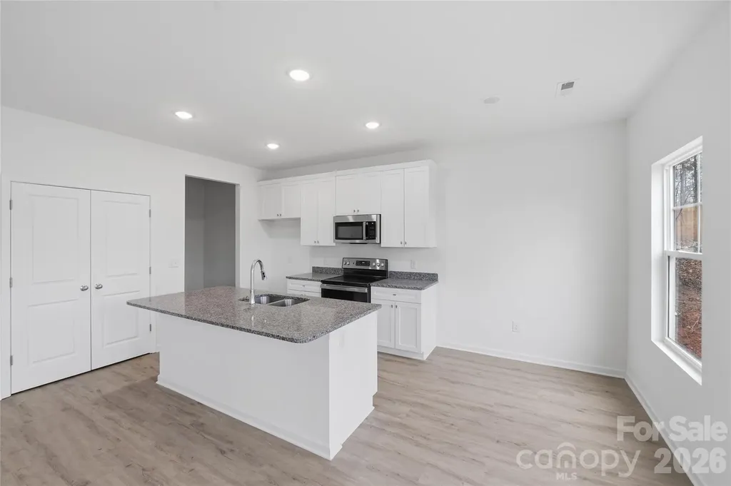 1325 Western Hills Lane Vale NC 28168