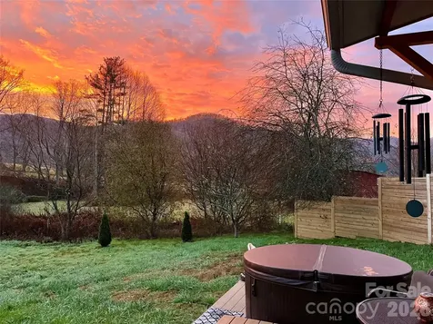 3 Taproot Trail Barnardsville NC 28709
