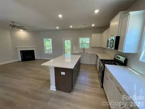 1558 Autumn Lane York SC 29745