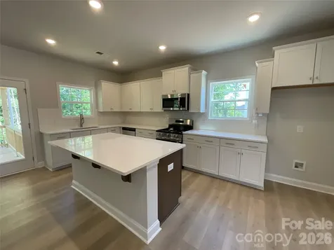 1558 Autumn Lane York SC 29745