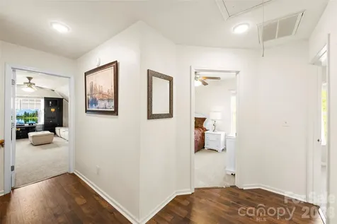 624 Cliffs Inn Circle Charlotte NC 28214