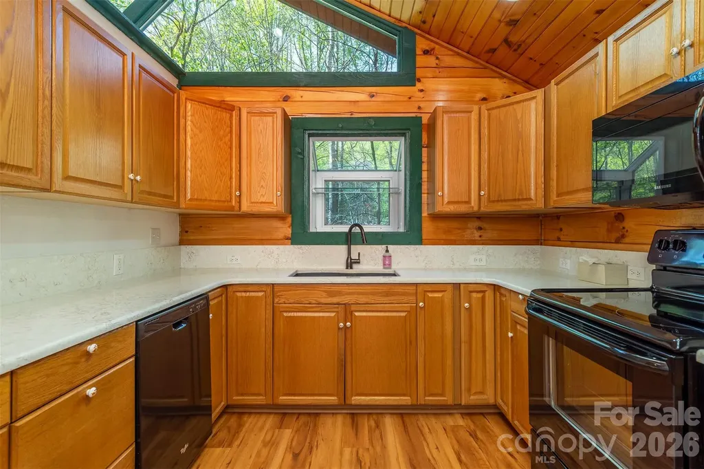 196 Friar Tuck Lane Maggie Valley NC 28751