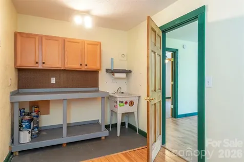 196 Friar Tuck Lane Maggie Valley NC 28751