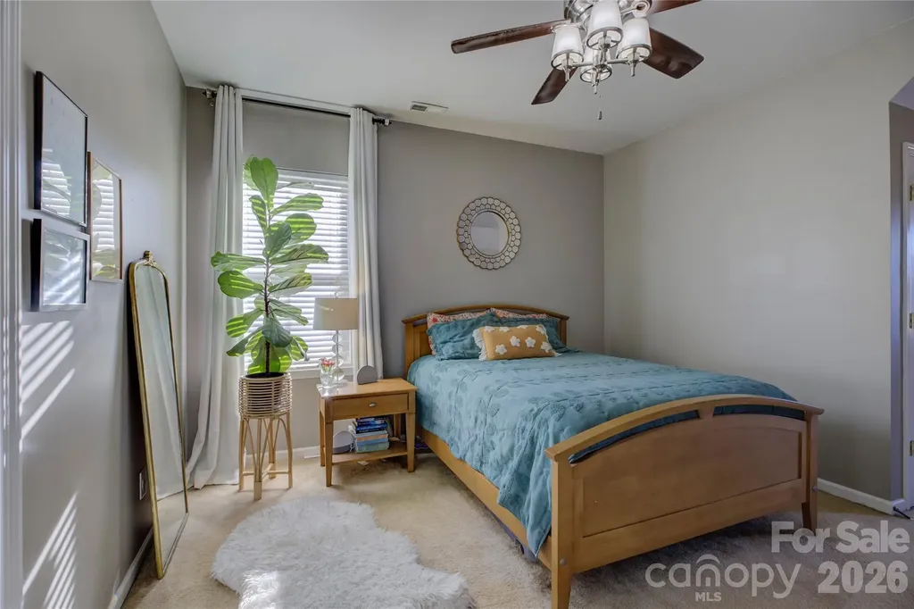 1804 Ethel Guest Lane Charlotte NC 28206