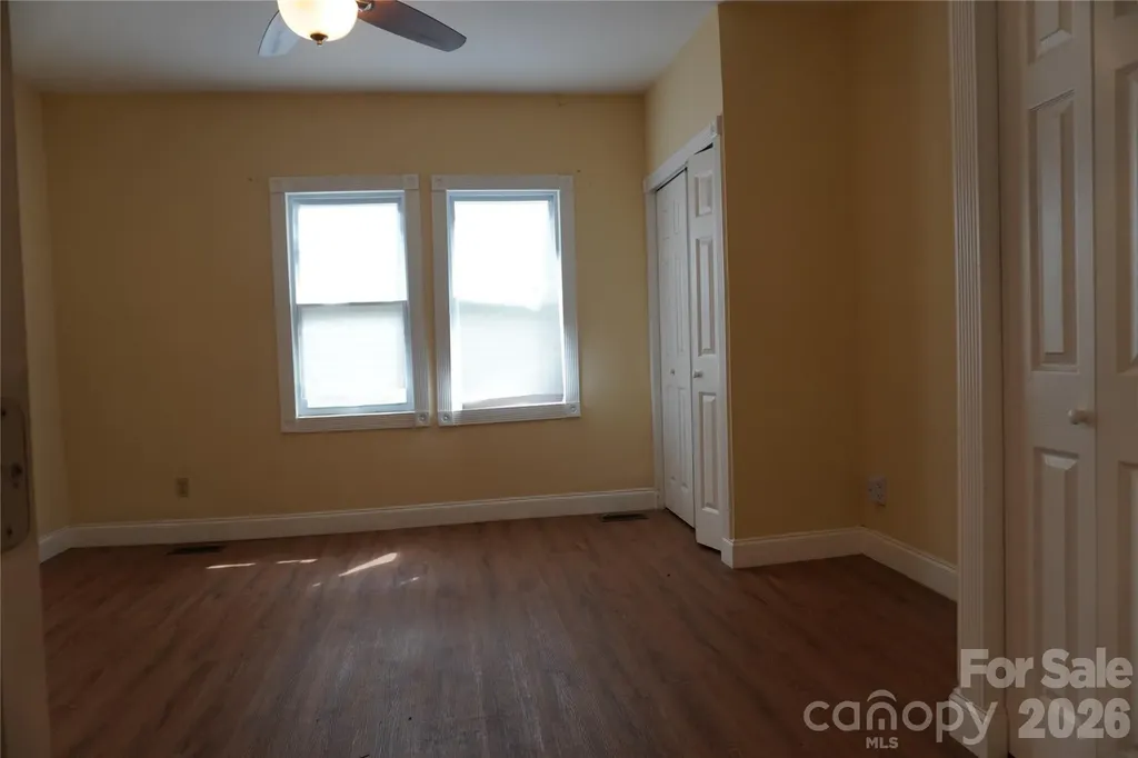 415 E Georgia Avenue Bessemer City NC 28016