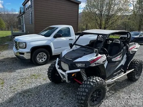 137 Cowboy Lane Hot Springs NC 28743