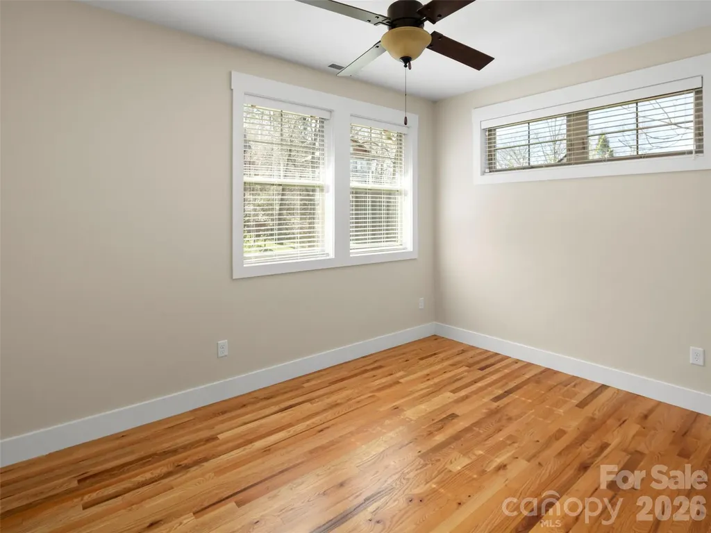 29 Shady Park Lane Asheville NC 28804