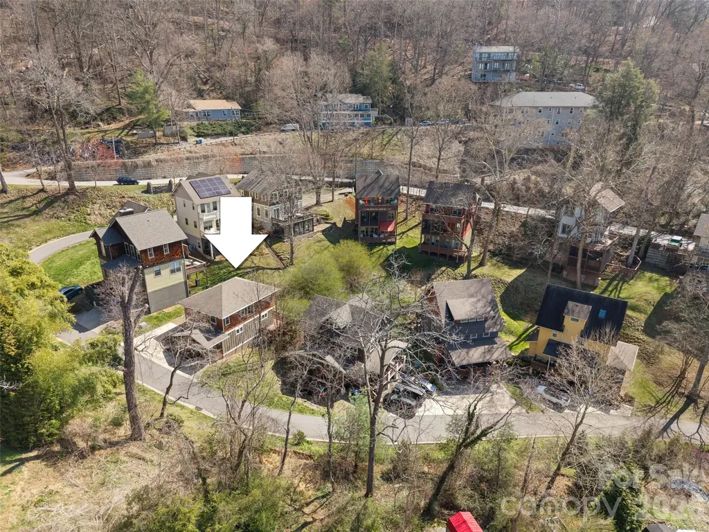 29 Shady Park Lane Asheville NC 28804
