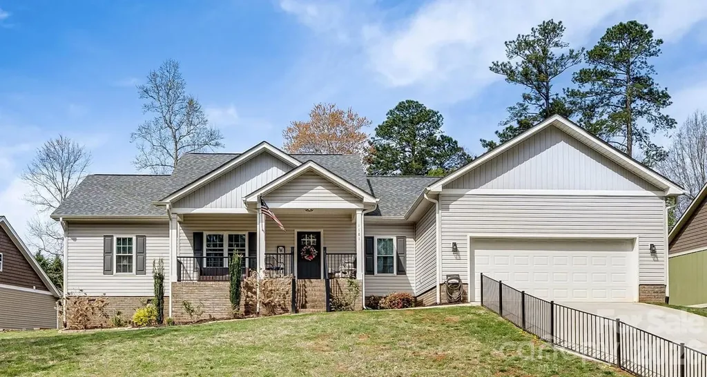 1181 Kensington Circle Newton NC 28658