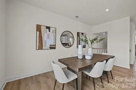 3122 Middle Street Charlotte NC 28278
