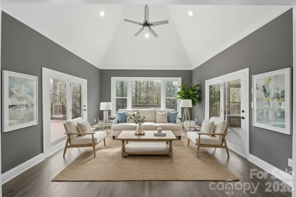 3916 2nd Street Drive NW Hickory NC 28601