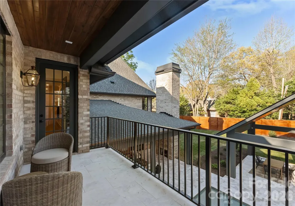 154 N Canterbury Road Charlotte NC 28211