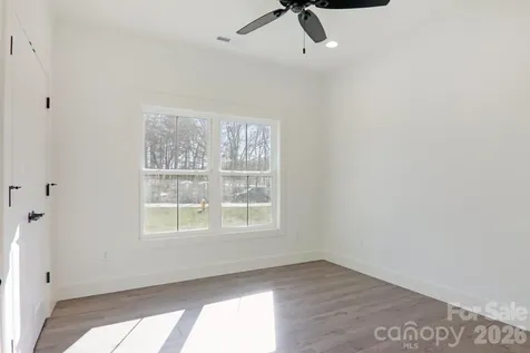 56 Haywood Park Drive Hendersonville NC 28791