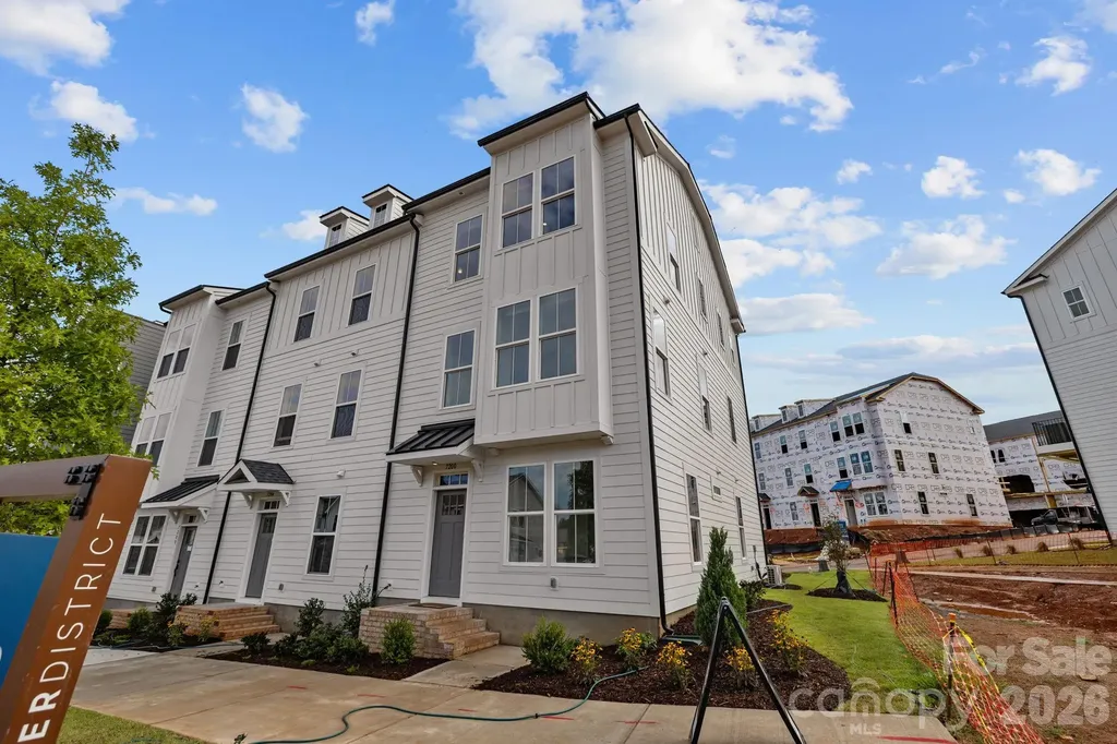 3106 Middle Street Charlotte NC 28278
