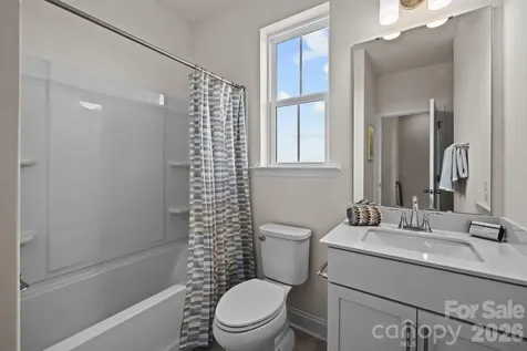 3106 Middle Street Charlotte NC 28278