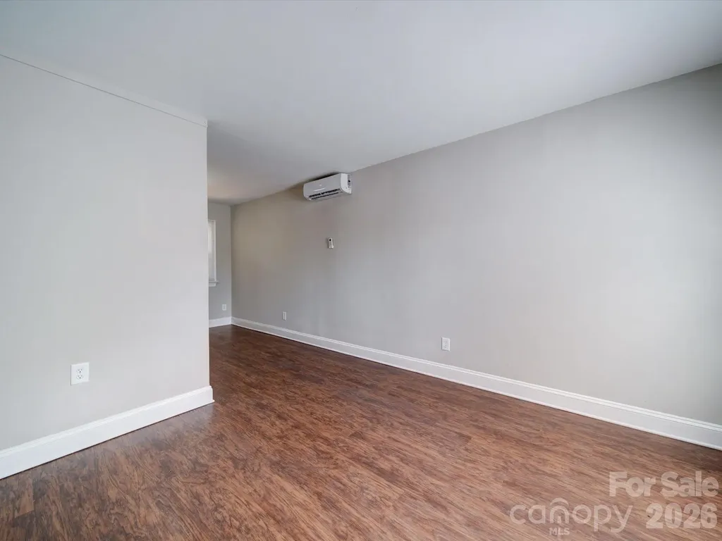 315 S Gardner Avenue Charlotte NC 28208