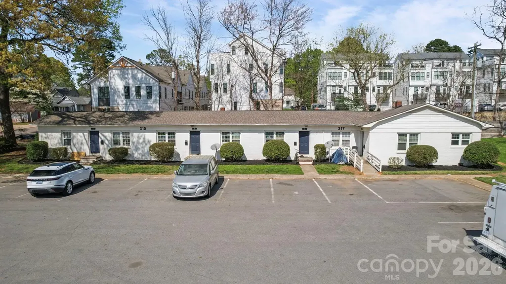 315 S Gardner Avenue Charlotte NC 28208