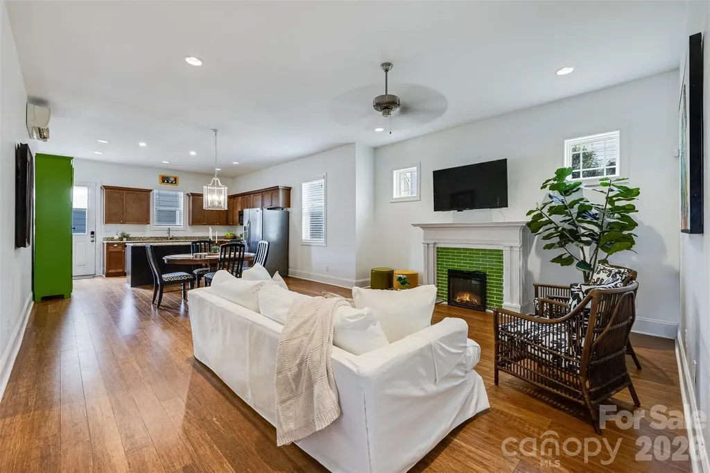 104 Meyers Ridge Road Cramerton NC 28032