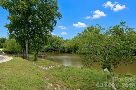 104 Meyers Ridge Road Cramerton NC 28032
