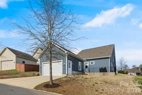 104 Meyers Ridge Road Cramerton NC 28032