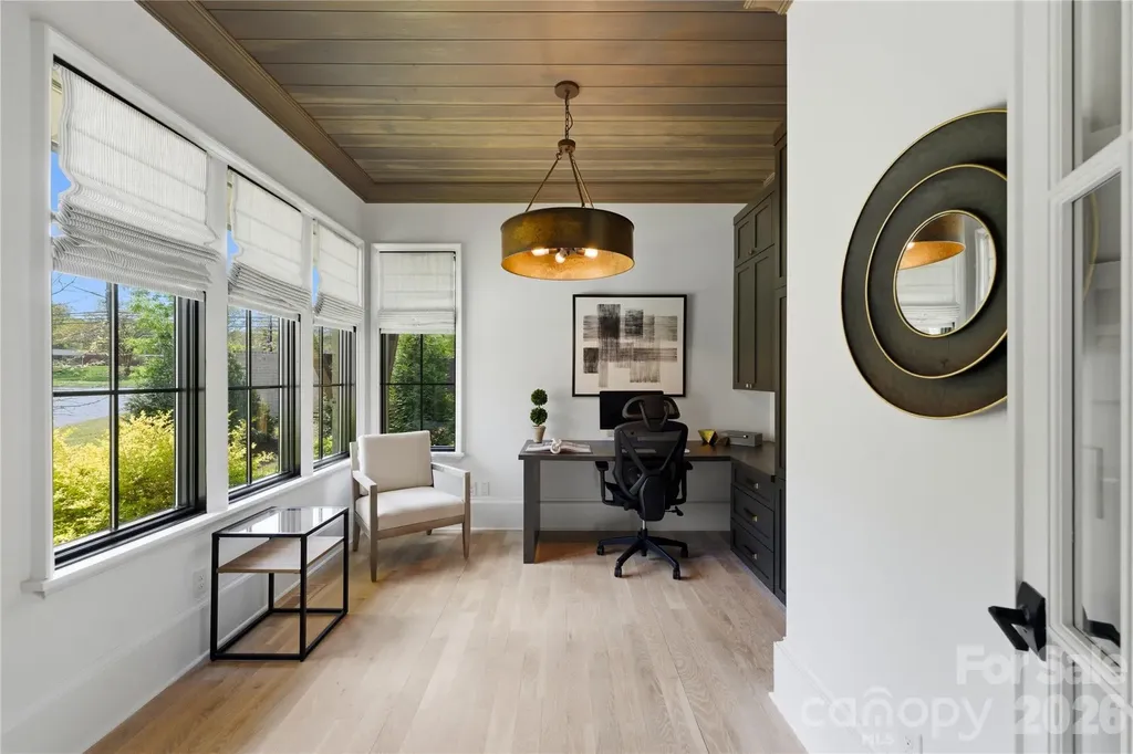 7005 Chateau Bordeaux Lane Charlotte NC 28270