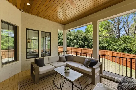 7005 Chateau Bordeaux Lane Charlotte NC 28270
