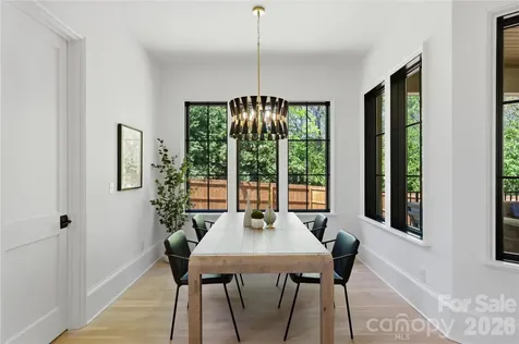 7005 Chateau Bordeaux Lane Charlotte NC 28270