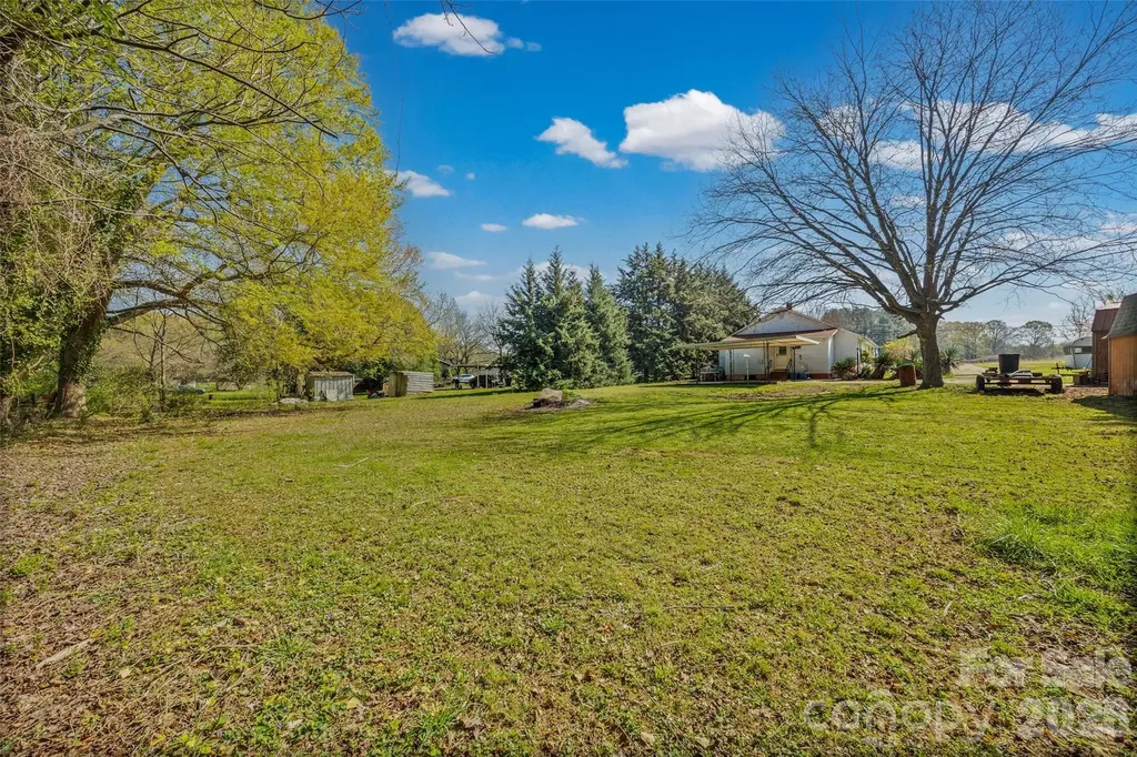 1315 Lithia Springs Road Shelby NC 28150