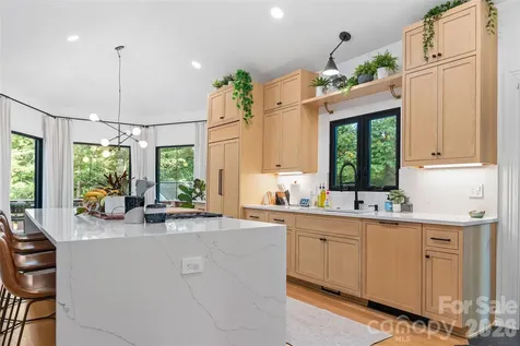 5123 Randolph Road Charlotte NC 28211