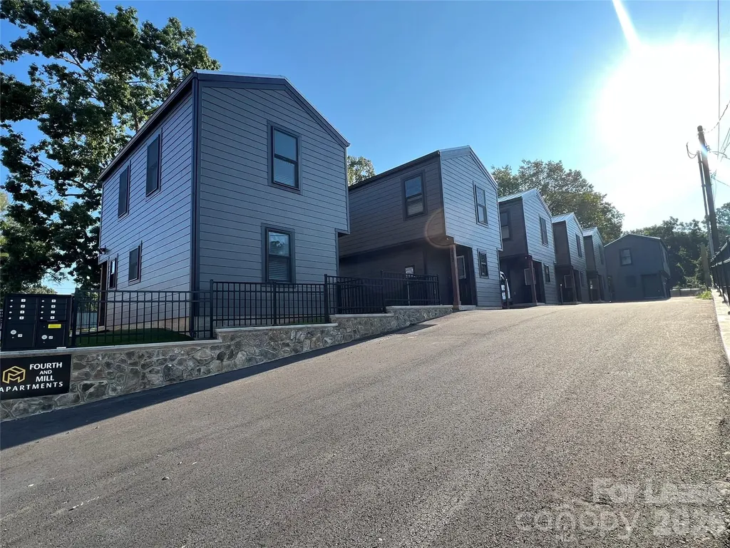 412 N 4th Street Albemarle NC 28001