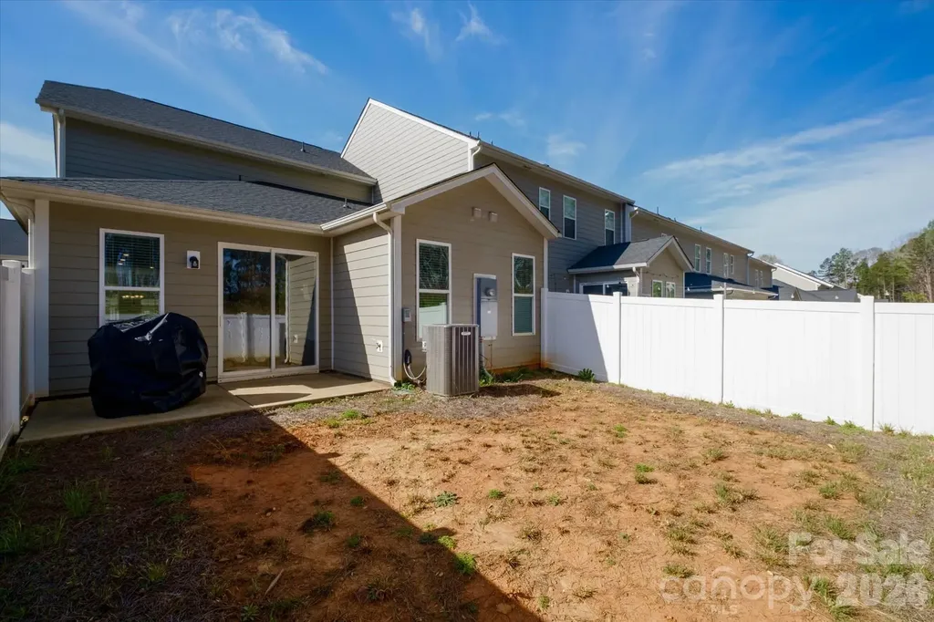 8156 Merryvale Lane Charlotte NC 28214