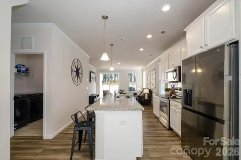 8156 Merryvale Lane Charlotte NC 28214