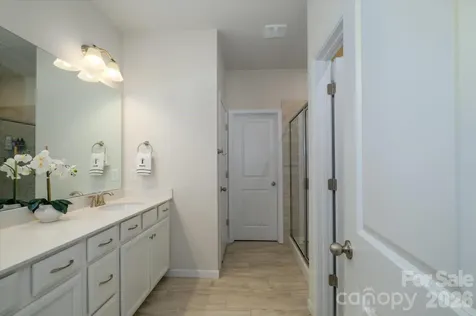 8156 Merryvale Lane Charlotte NC 28214