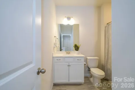 8156 Merryvale Lane Charlotte NC 28214