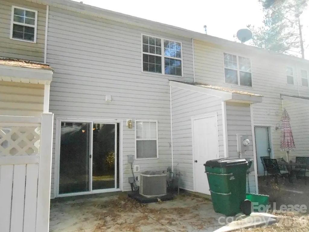 10260 Reindeer Way Lane Charlotte NC 28216
