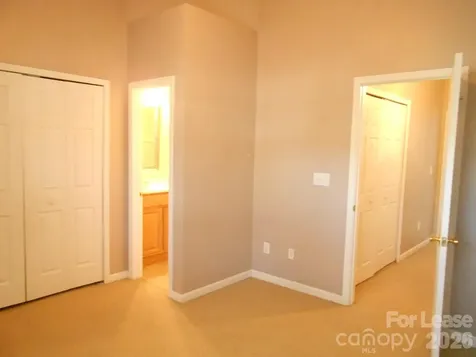 10260 Reindeer Way Lane Charlotte NC 28216