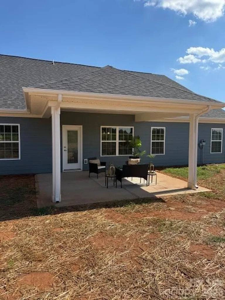 1235 Gardenia Drive Mt Ulla NC 28125