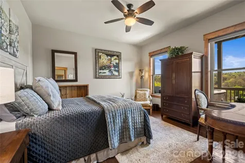 28 Gracie Lane Weaverville NC 28787