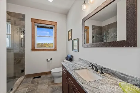 28 Gracie Lane Weaverville NC 28787