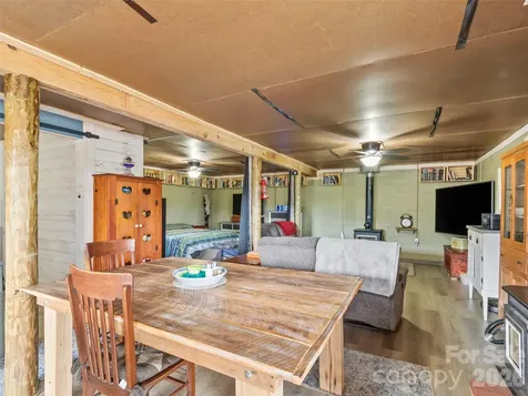 138 Robert Phillips Road Bakersville NC 28705